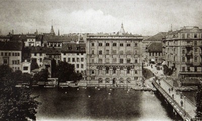 Замковый пруд. Пешеходный мост. 1905г.