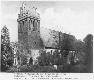 Medenau - Kirche.jpg