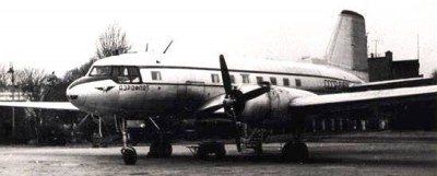 Самолет Ил-14 в аэропорту Девау