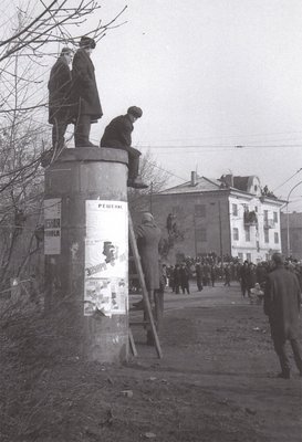 Здание на перекрестке пр.Мира и ул.Кутузова