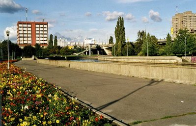 View from the Sports Hall back towards the Pregel2003y.jpg