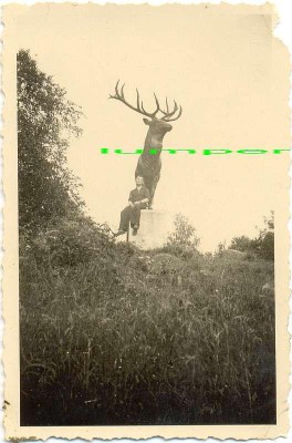 Rominten Ostpreussen, Privatfoto Soldat Hirsch - Denkmal.jpg