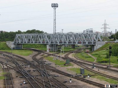 Мост перегона Калининград-Пасс. - Калининград-Северный над путями ст. Калининград-Сорт.,.jpg