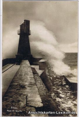 Северный мол в шторм, 1927г