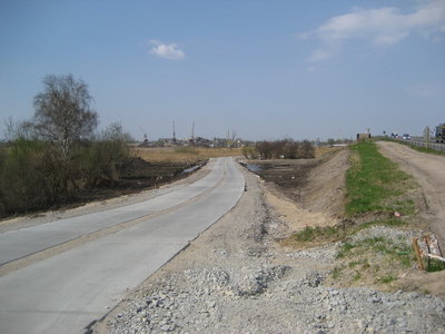 новая дорога с моста вниз с южной стороны