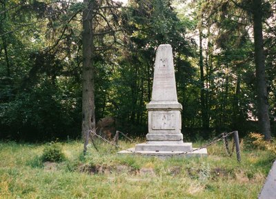 Gr. Lenkeningken - Denkmal, Лесное Неманский р-он