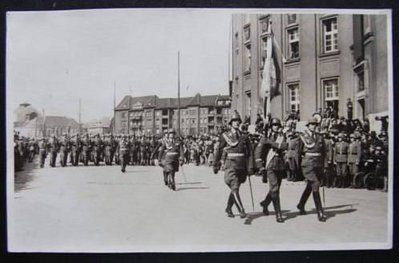 Konigsberg i. Pr. - MillitAErischer Umzug, Foto1939.jpg