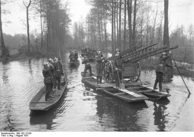 Parade_auf_dem_Wasser.jpg