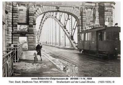 ID001888-Tilsit_Strassenbahn_auf_der_Luisen-Bruecke__ms.jpg