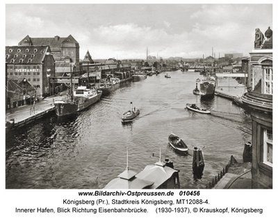 ID010456-Koenigsberg_Innerer_Hafen_Blick_Richtung_Eisenbahnbruecke.jpg