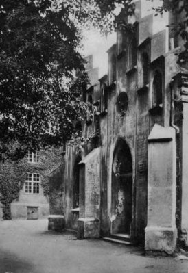 Die gotische Grabkapelle Kants GrabstAEtte bis 1924.jpg