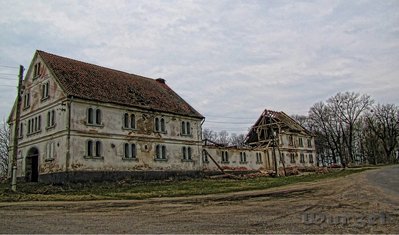 Строение действительно было великолепным и простояло бы еще сто лет