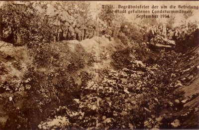 Waldfriedhof, Sept. 1914, Begrabnis der gefallenen Landsturmmanner