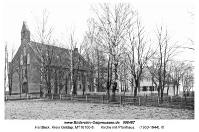 ID008487-957-Hardteck-Kirche_mit_Pfarrhaus.jpg