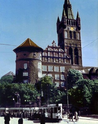 schloss_color_1942g.jpg