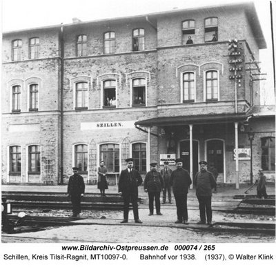 жилино станция и железнодорожники 1937.jpg