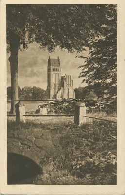 Die Kirche von Cadinen- gestempelt am 5.8.1919.jpg