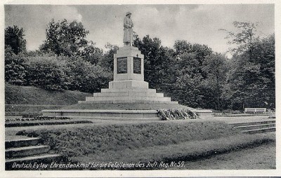 ehrendenkmal.jpg