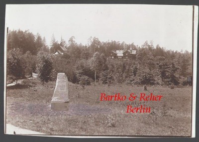 Rominten-Ostpreussen-Jagdschloss-Gedenkstein-1900.jpg