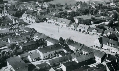 Вид с юга. Фото около 1930 года.