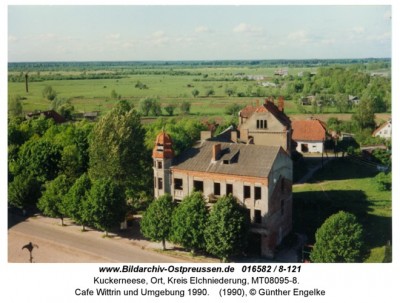 Kuck_1990_Blick_v_Kirchturm_19_Cafe_Wittrin_im_Hintergr_Volksbank_u_Gartenstr.jpg