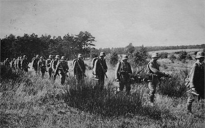 &quot;Infanterie-Sturmtrupp mit leichtem Maschinengewehr&quot;