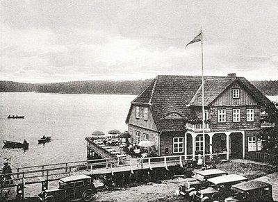 Kurhaus Marinowo See -1930.jpg