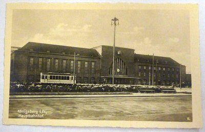 Hauptbahnhof-Bahnhof-Strasenbahn-G-88.JPG