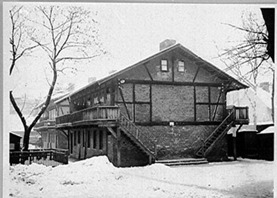 Kanzelhaus, Königsberg, Schweizer Grund 1 - 12, habe aus dem Staatsarchiv Berlin die Katasterkarte, auf der ist auch die Baptistenkirche, deren Zugang vom Unterhaberberg ist, verzeichnet.