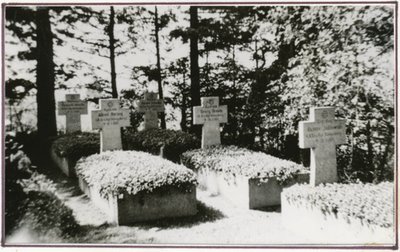 Neuhof-Buylien, Soldatenfriedhof.jpg