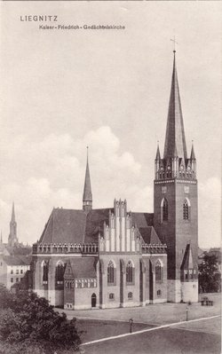 Kaiser-Friedrich-Gedaechtniskirche_Liegnitz-696x1112.jpg