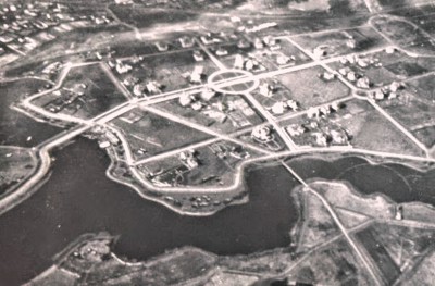 Königsberg, Oberteich mit Blick zum Bismarckplatz, Luftbild.jpg