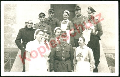 Schwester Lazarett Königsberg Ostpreußen 1944.jpg