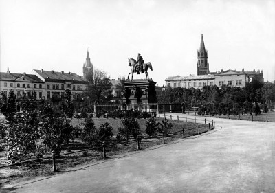 Koenigsberg - Paradeplatz.jpg