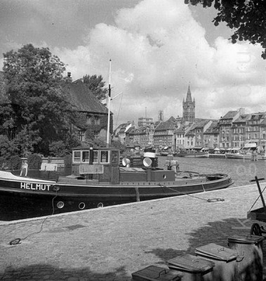 koenigsberg_outside_trash_cans_1930-s-4.jpg