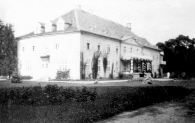 Gutshaus Gross Plauen.jpg