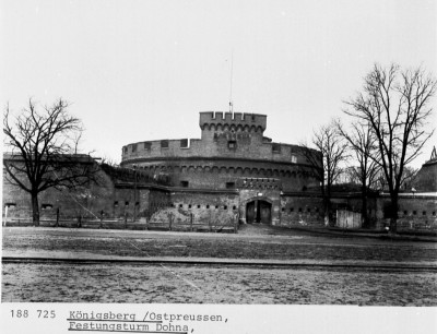 Koenigsberg - Festungturm Dohna.jpg