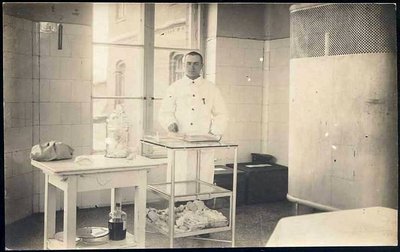 070_001_Darkehmen Reserve Lazarett Ostpreussen Military Hospital 1917.jpg