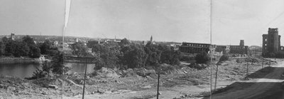 Панорама Нижнего пруда1965.jpg