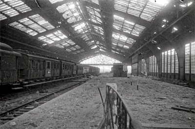 Южный вокзал 1945.jpg