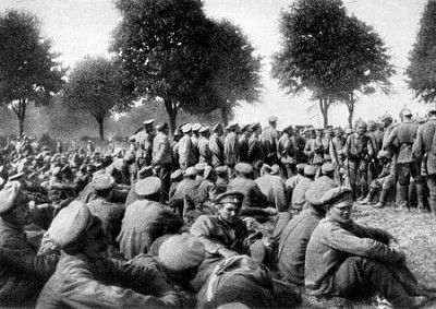 Russische Gefangene aus der Schlacht bei Hohenstein.jpg